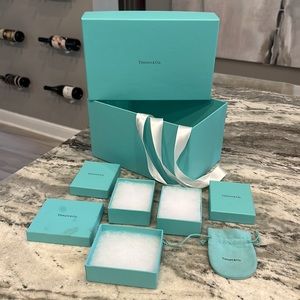 Tiffany’s Boxes Bundle